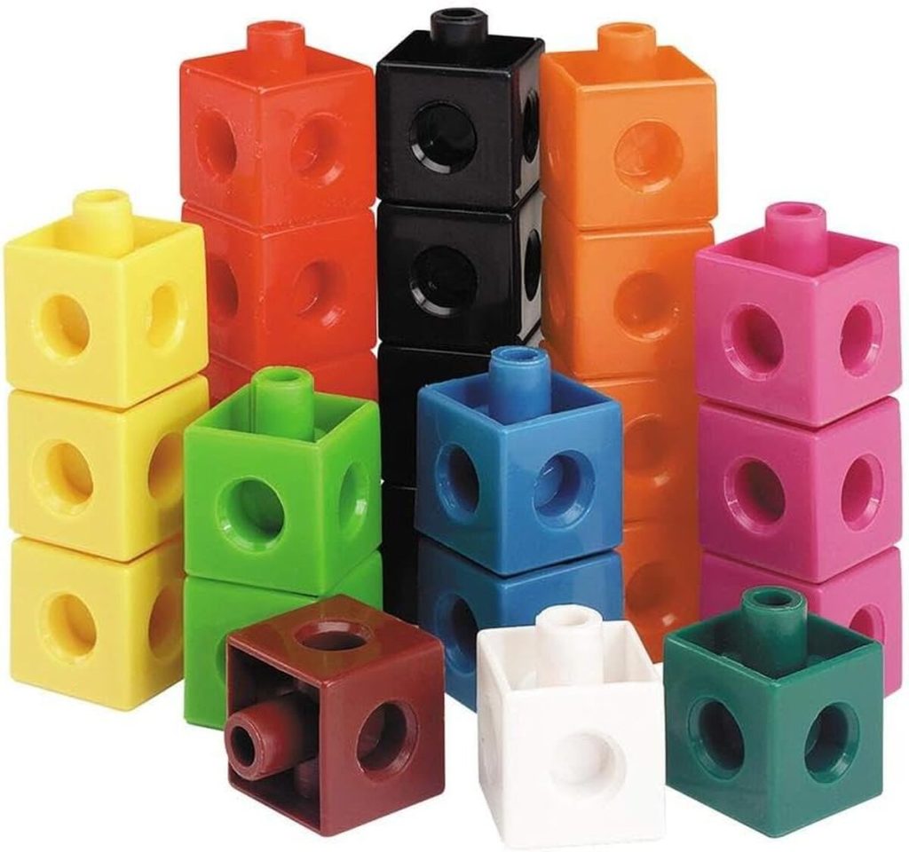 Test des cubes emboîtables Learning Resources