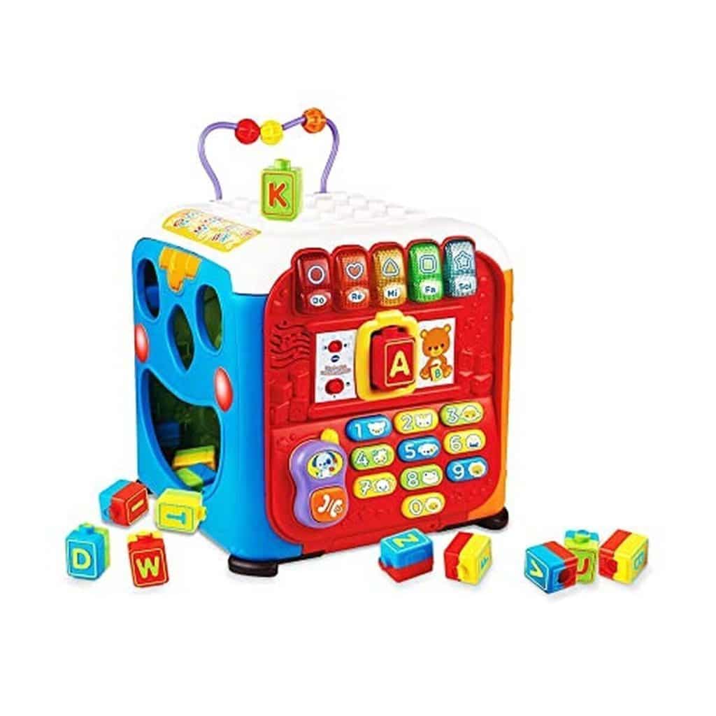 Test du maxi cube multi-activités VTech : éveil et motricité pour bébé